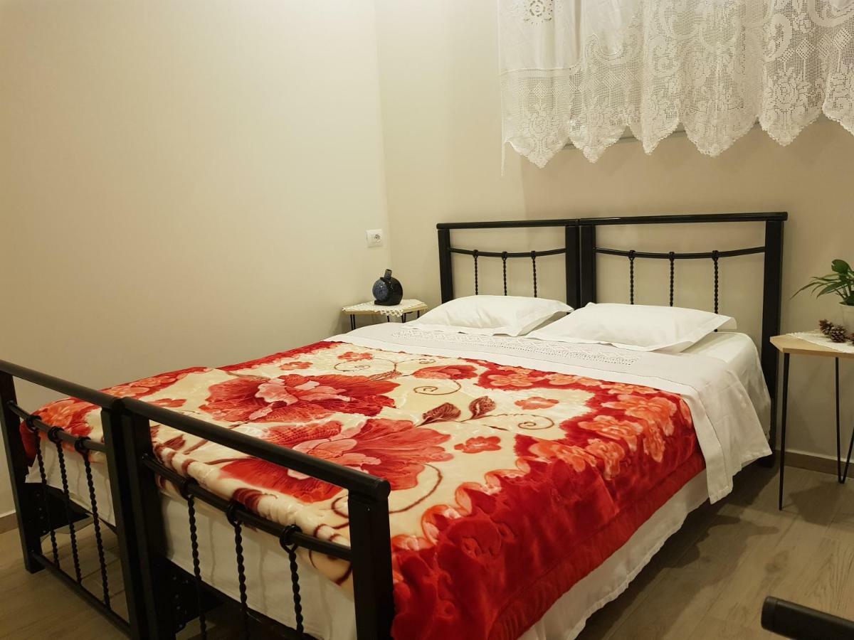 Dimitri Guest House เปอร์เมต ภายนอก รูปภาพ